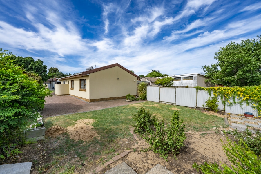 3 Bedroom Property for Sale in Morgenster Heights Western Cape